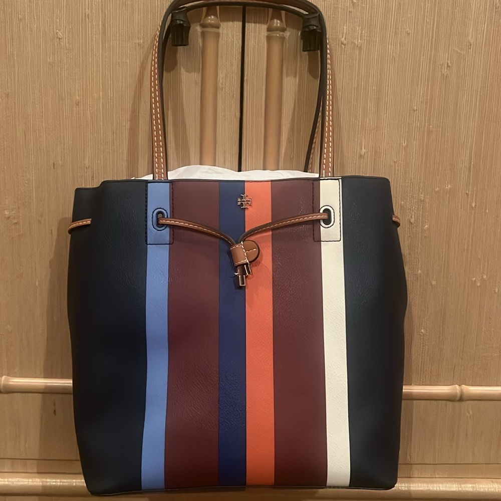 TORY BURCH 
Blue , multicolor stripe leather Kerrington bucket bag /gold-tone - Picture 3 of 17